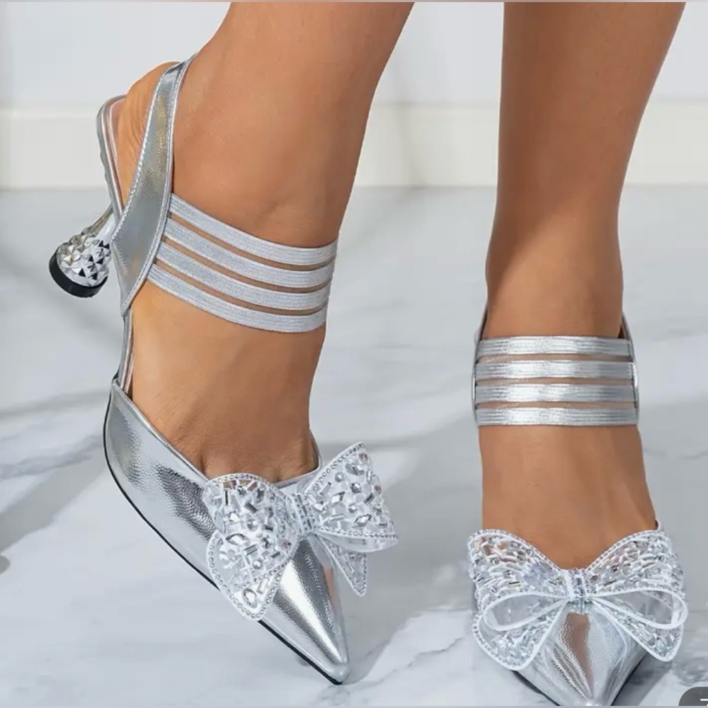 Crystal Bowknot Heels Pointed-Toe Shoes with Metallic Finish, Rhinestone Accents